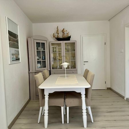 Apartments Jasmina Винишче Экстерьер фото