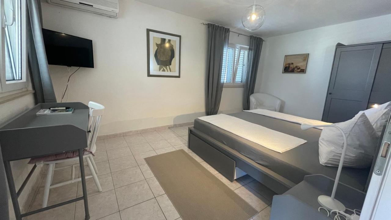 Apartments Jasmina Винишче Экстерьер фото