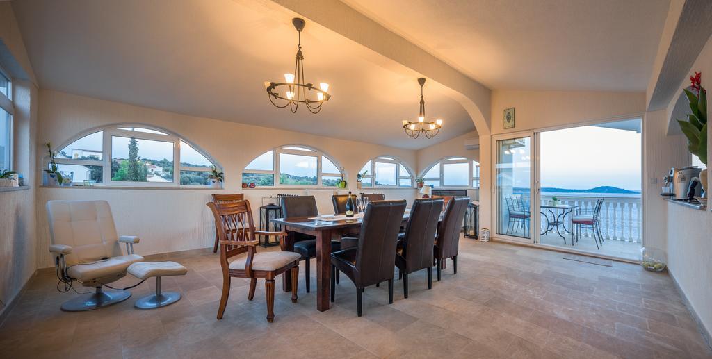 Apartments Jasmina Винишче Экстерьер фото